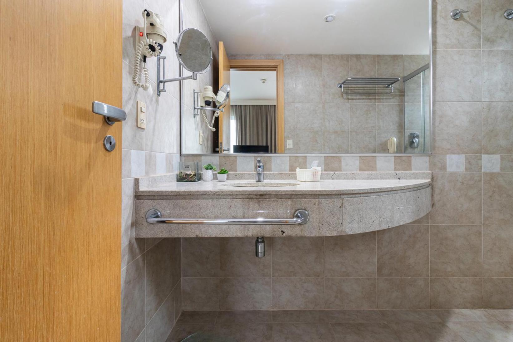 A1 Flats Radisson Berrini Apartment *