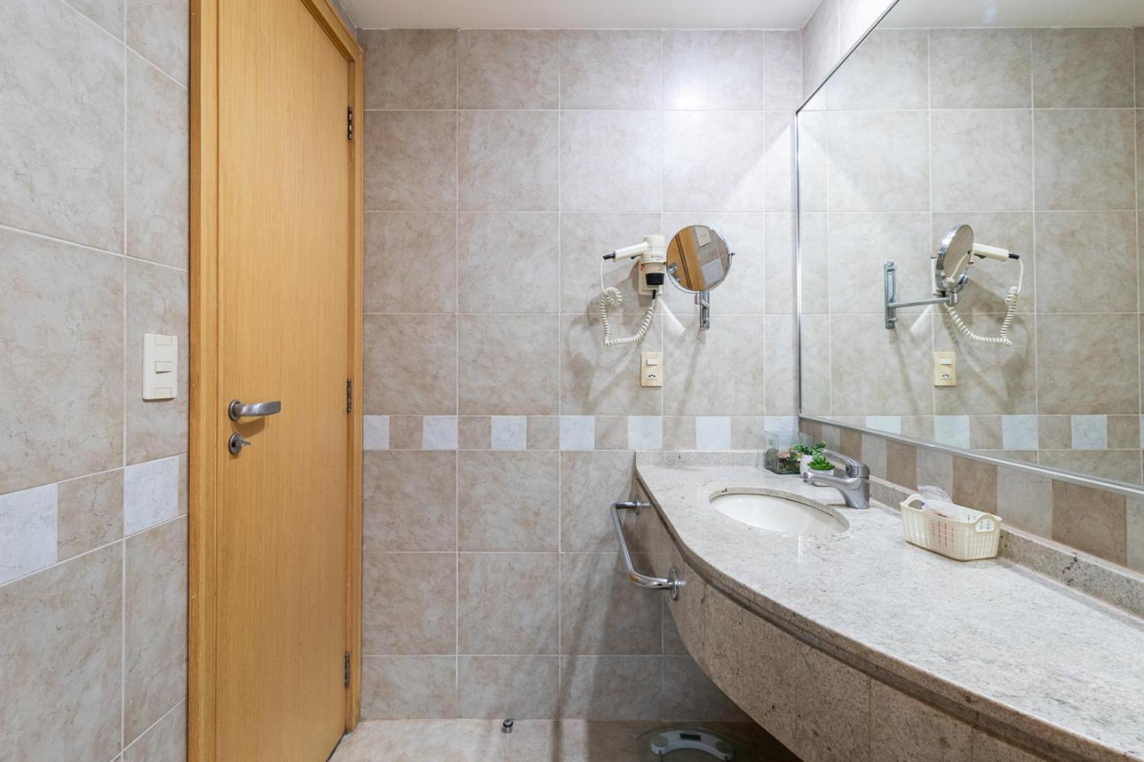 A1 Flats Radisson Berrini *